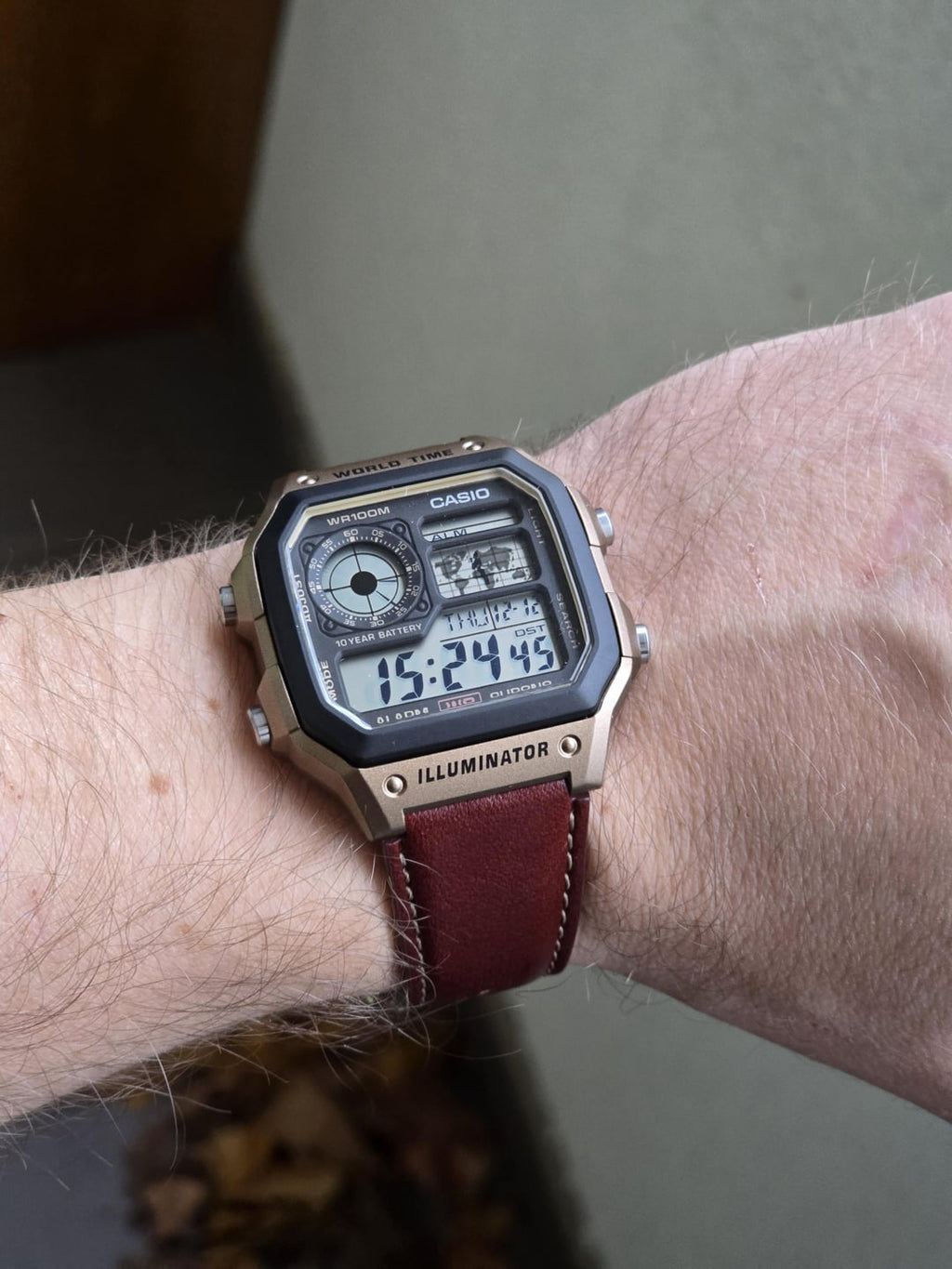 Casio AE-1200WHL-5AV